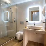 Zisis Lägenhetshotell 3*
