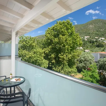 Zisis * Nydri (Lefkada)