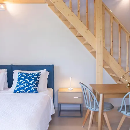 Zisis Apartmanhotel Nidrí