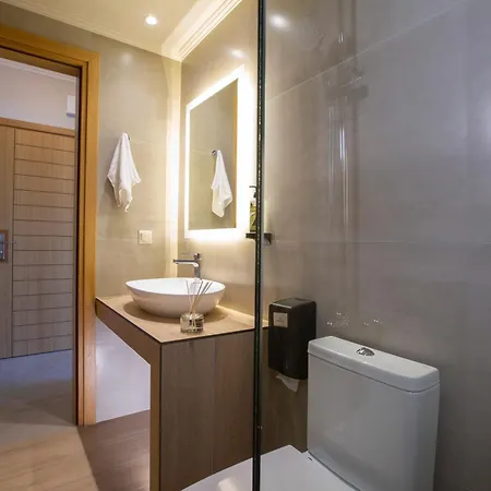 Hotel apartamentowy Zisis