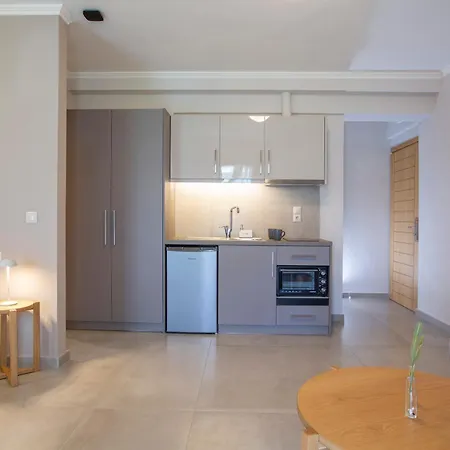 Hotel apartamentowy Zisis 3*