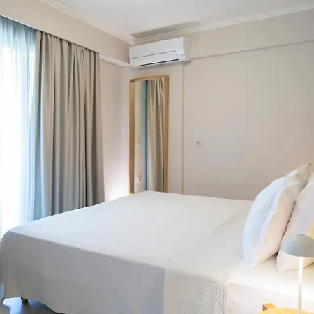 Aparthotel Zisis