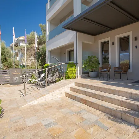 Zisis 3* Nydri (Lefkada)